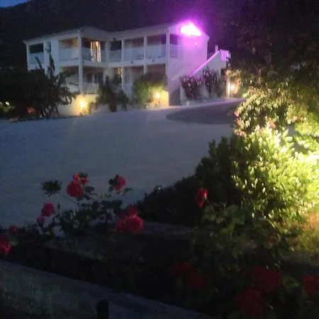 Ξενοδοχείο Camparellu