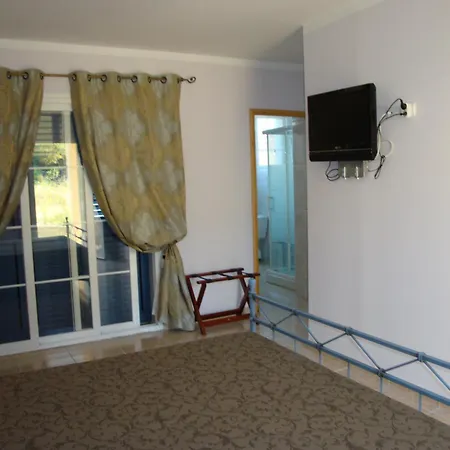 Camparellu Hotel 2*