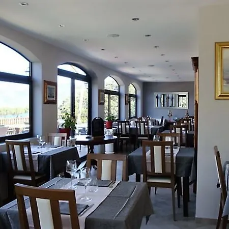 Hotel Camparellu 2*