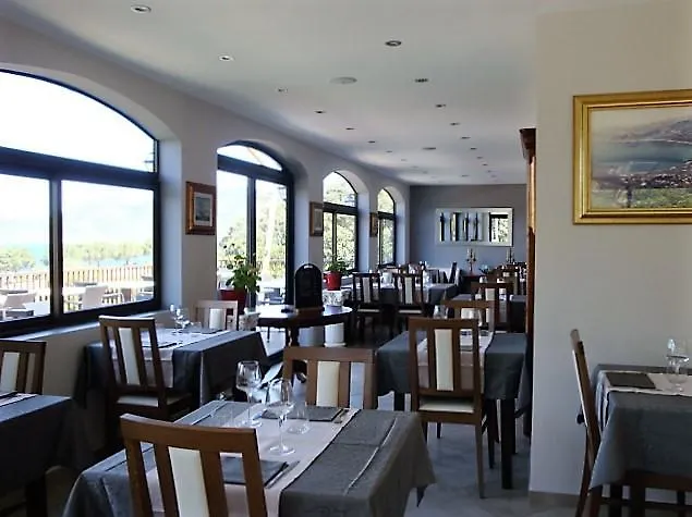 酒店 坎芭耶鲁酒店 2*