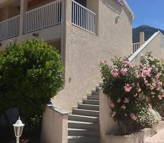 坎芭耶鲁酒店 酒店 2*